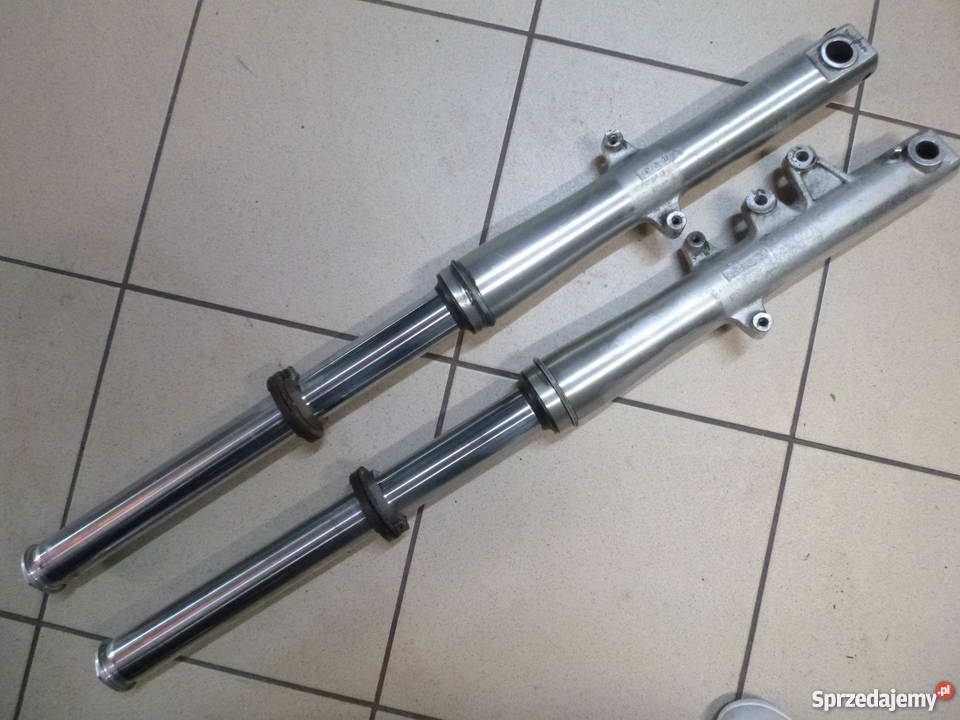 Laga prawa lewa Suzuki Volusia VL 800 Zawieszenie sprzedam