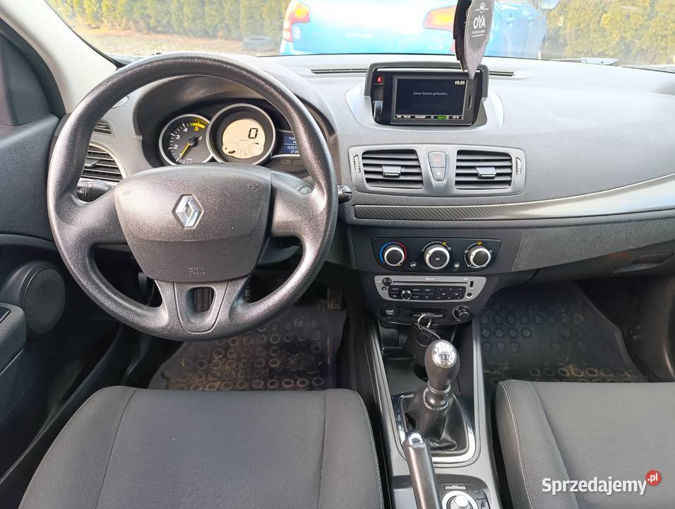 Renault Megane 15 Diesel 2013r udok przebieg Koziegłowy