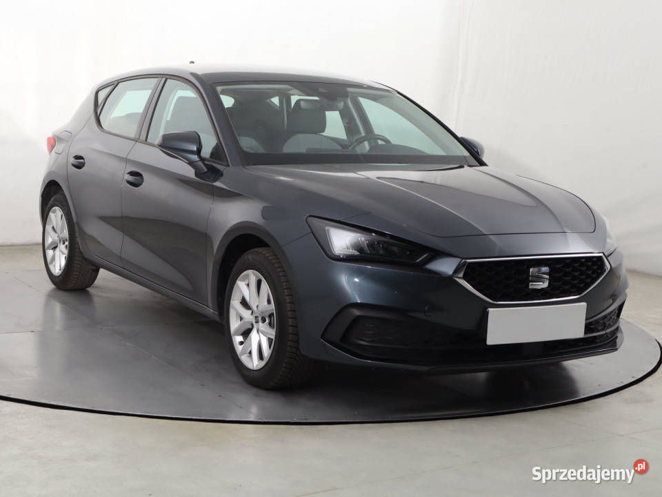 Seat Leon 10 TSI manualna