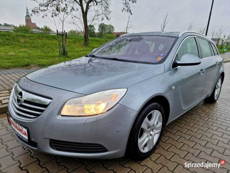 Opel Insignia 16T 180 Zadbany GwarancjaRata580 A Śrem sprzedam