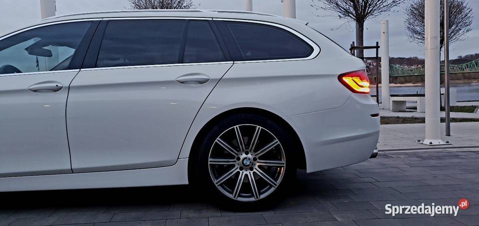 Śliczne BMW F11 2013r 20D 184 relingi dachowe kujawsko-pomorskie Włocławek