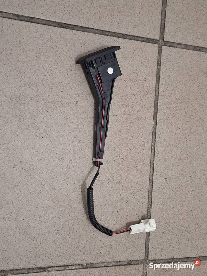 Lexus RX II przcisk zamykania klapy RX 400h 07r osobowe kujawsko-pomorskie Toruń sprzedam