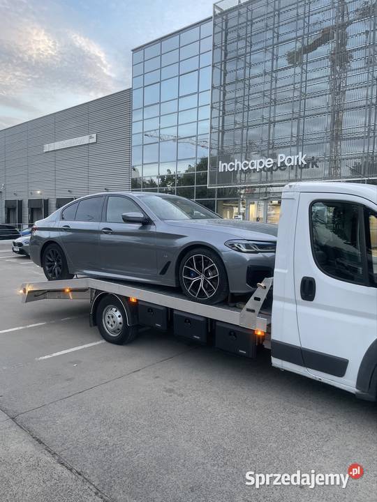 Pomoc drogowa transport pojazdów laweta Pomoc drogowa i holowanie Sędziszów Małopolski