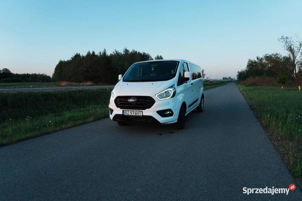 Wynajem busa 9osobowego Ford Transit Custom 20 podkarpackie Rzeszów sprzedam
