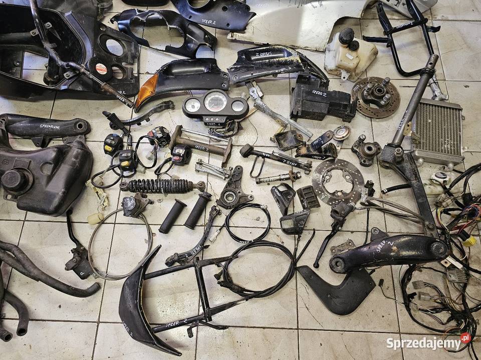 Peugeot Speedfight 2 części amor wydech wiązka Motocykle na części
