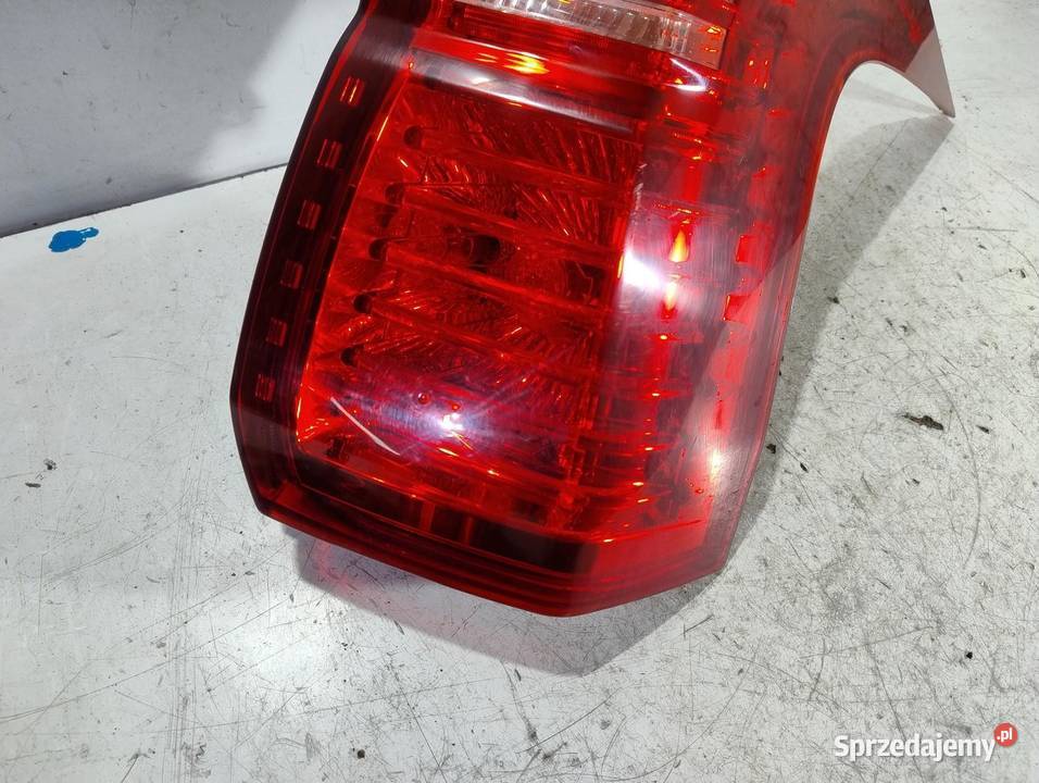 LAMPA PRAWAY TYLNA TYŁ PEUGEOT 5008 I LIFT wielkopolskie