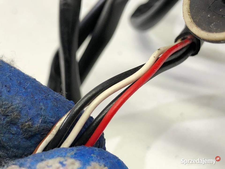 LUSTERKO PRAWY AUDI A4 B6 SedanLimuzyna 0005