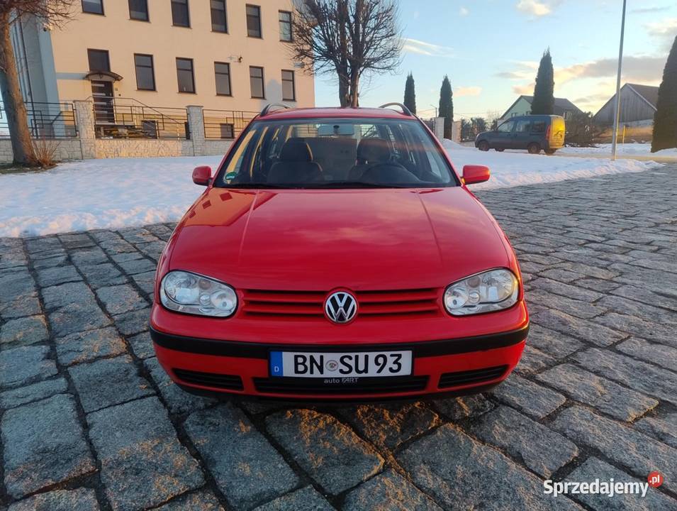 Volkswagen Golf 4 stan kolekcjonerski 14 benzyna Golf Myślenice
