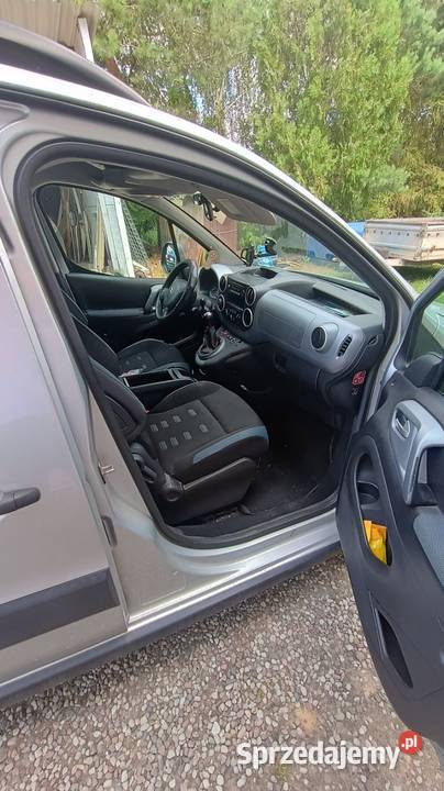 Citroen Berlingo 16 HDi 110 klimatyzacja