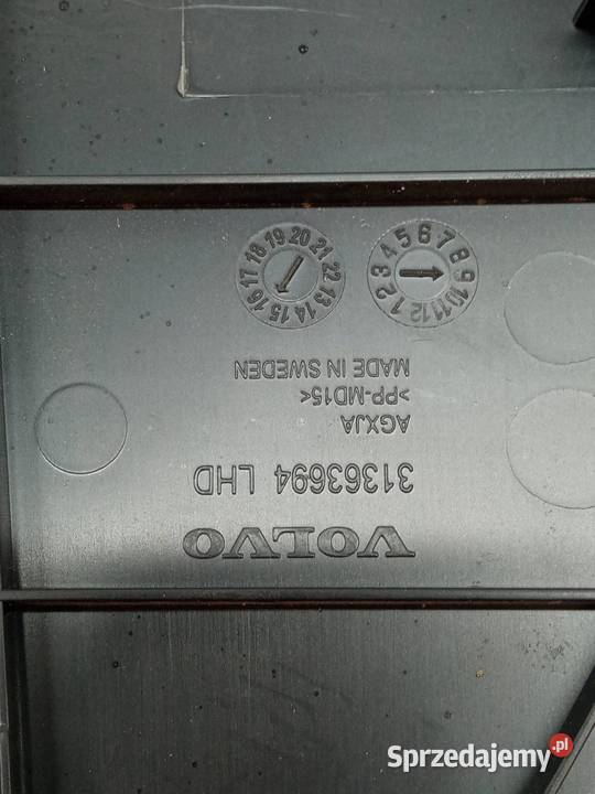 OSŁONA BOCZNA DESKI LEWA PRAWA KPL 31363696 Rok produkcji 2015