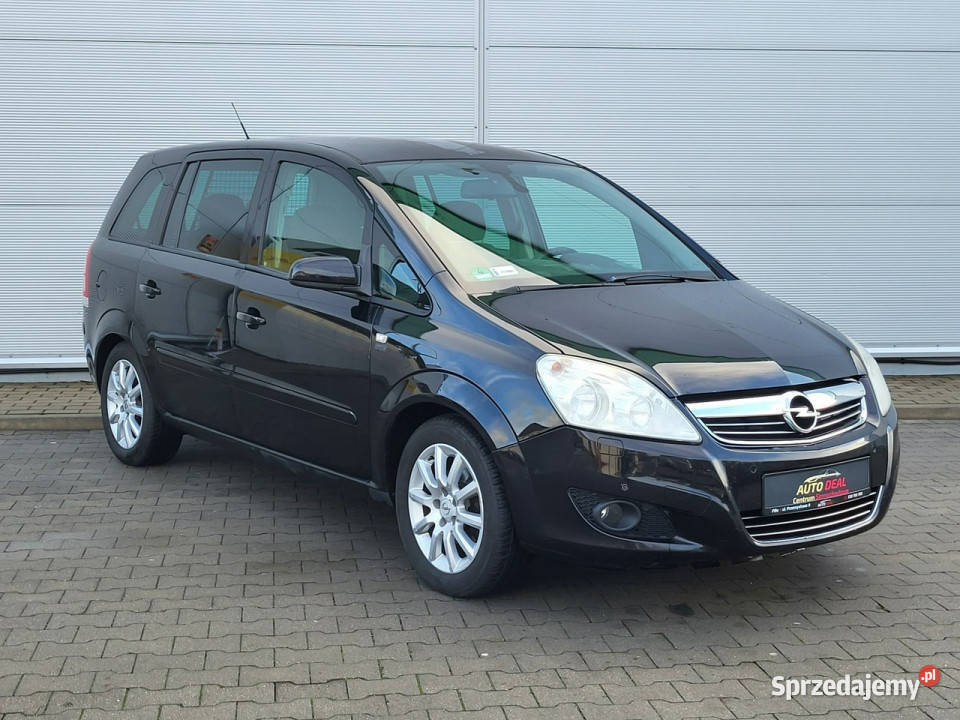 Opel Zafira 18i Benzyna 7 osób 2 komplety kół czarny Piła