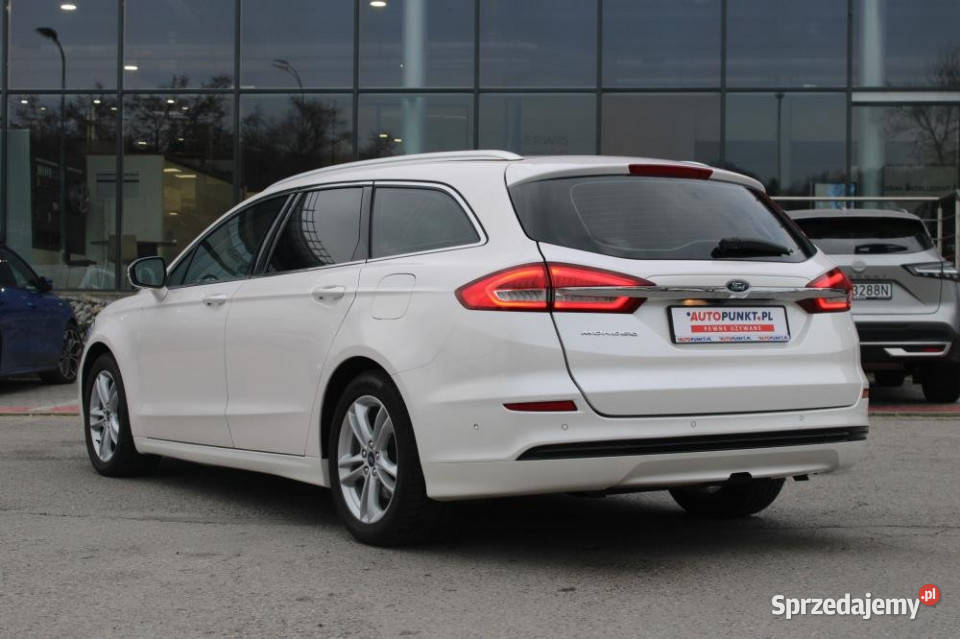 FORD Mondeo 2019r Carplay Panorama Temp adapt Rok produkcji 2019 Kraków