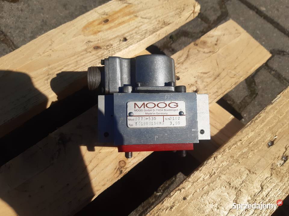 MOOG Mod D770535 Typ S019B0150NA Perzów