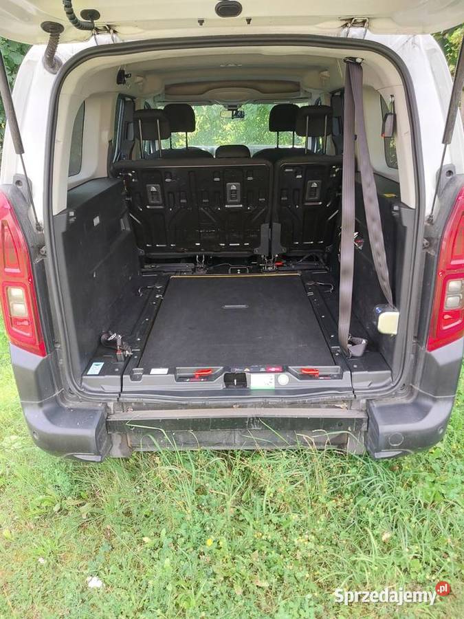 Citroen berlingo do przewozu inwalidów 2020r uszkodzony Złotoryja