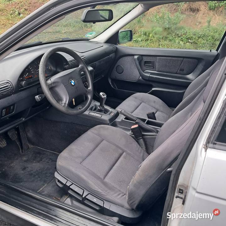 Sprzedam bmw e36 compact Witków