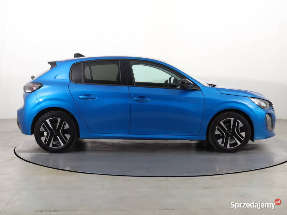 Peugeot 208 12 PureTech nieuszkodzony