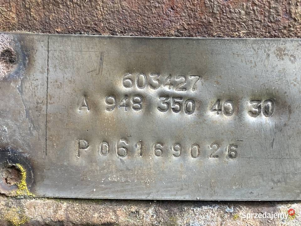 Obudowa Pochwa Mostu Actros Axor HL6 9483504030 Zawieszenie i układ kierowniczy