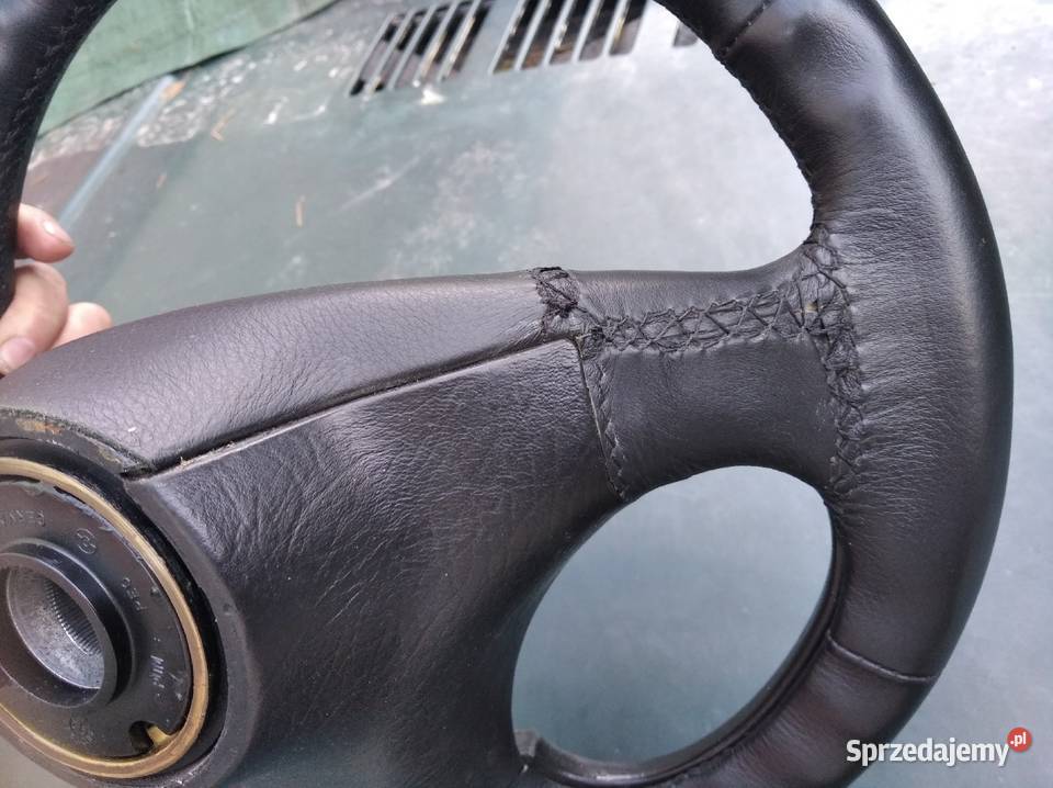 Kierownica corrado golf VR6 osobowe lubelskie Sobieska Wola Pierwsza