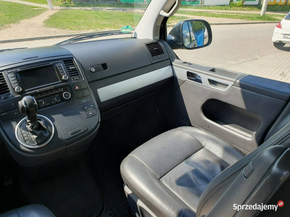 Volkswagen Multivan Caravelle Multivan T5 czarny Multivan Motoryzacja mazowieckie