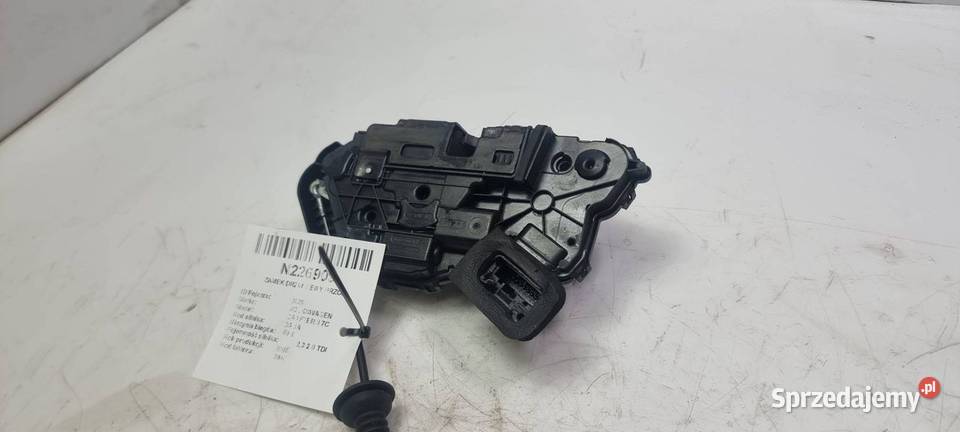 ZAMEK DRZWI LEWY PRZÓD VOLKSWAGEN CRAFTER II 7C osobowe Lipno sprzedam