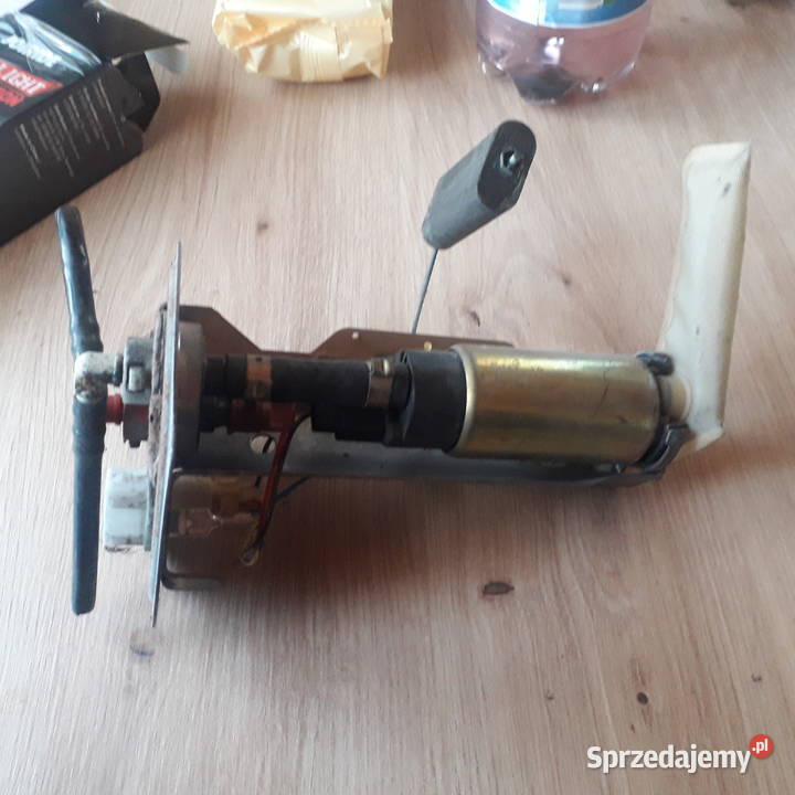 Pompa paliwa Ford Escort MK7 16 16VWYSYŁKA Pompy paliwa Żabno