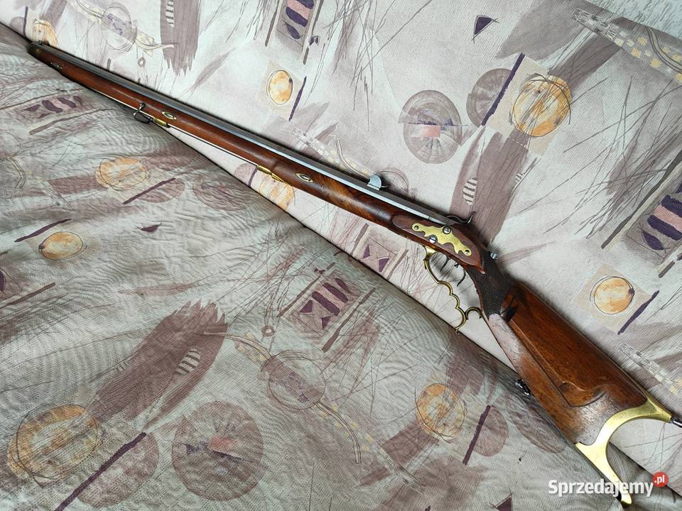 Sztucer czarnoprochowy tarczowy