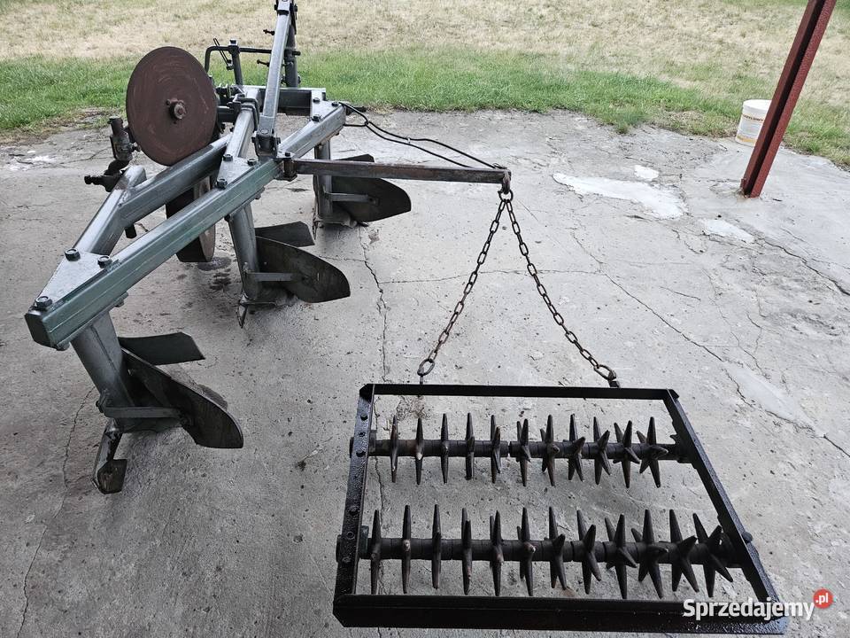 Pług 3skibowy z kolczatką nieuszkodzony Piotrków Trybunalski