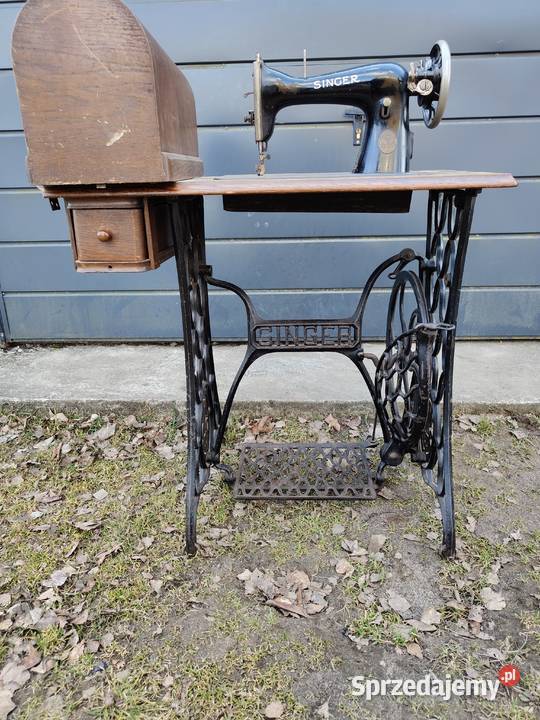 Stara maszyna Singer Łódź