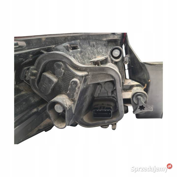 LAMPA PRAWA Renault Megane III Kombi 0816r TYLNA osobowe Chełm