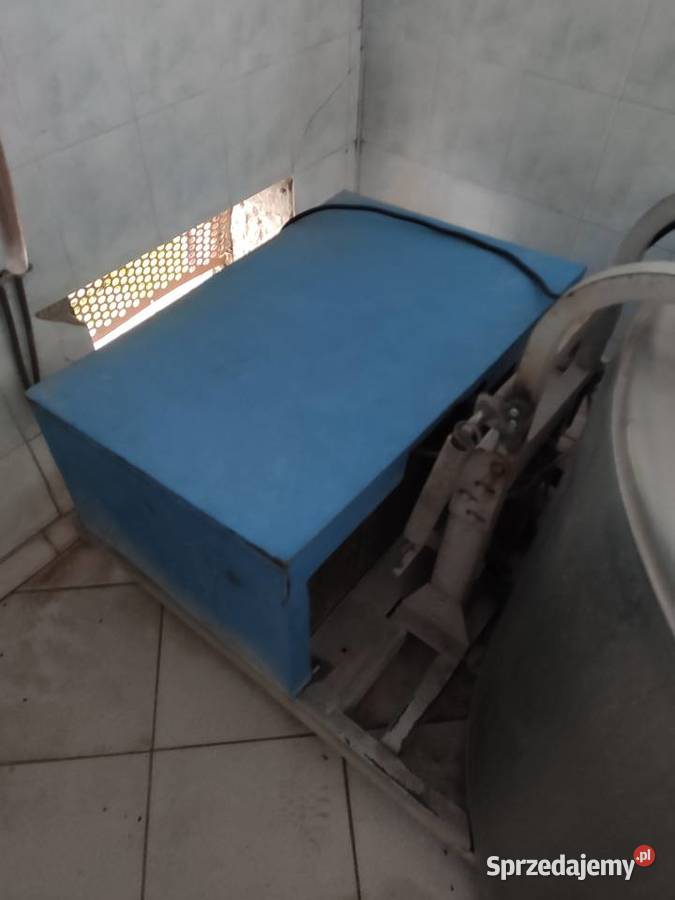 Schładzalnik zbiornik na mleko Japy 650l Hodowla bydła lubelskie Ciężkie