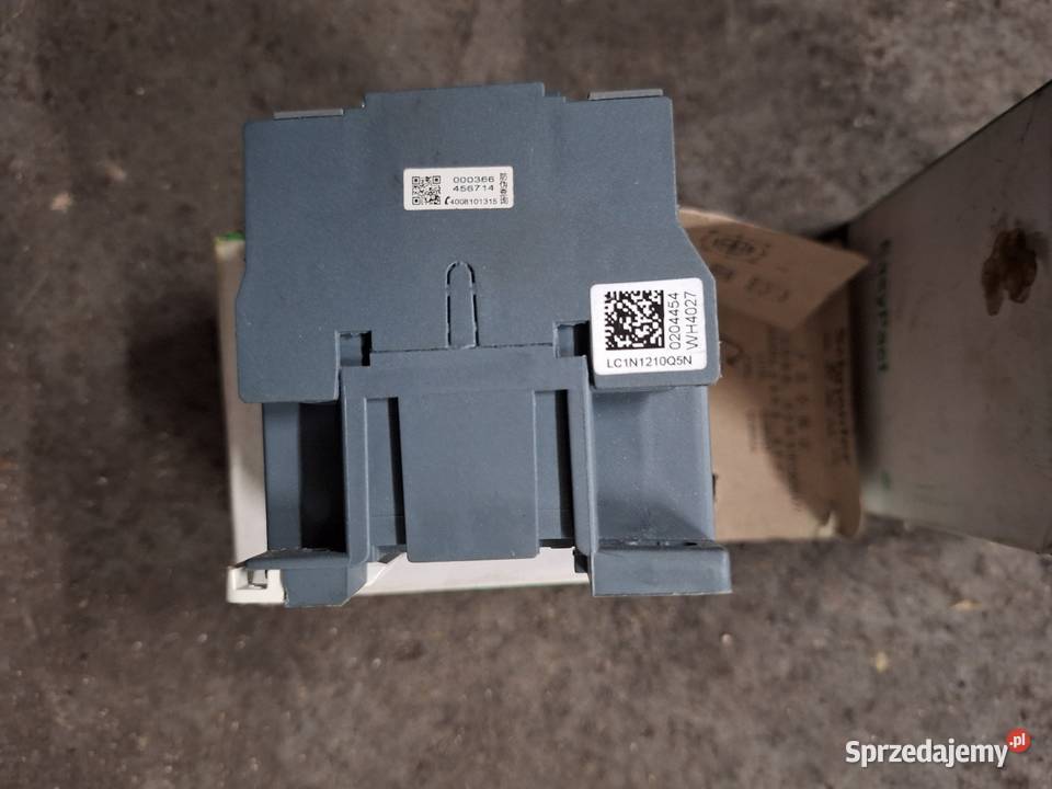Stycznik mocy schneider LC1N 1210 nowy Gołdap sprzedam