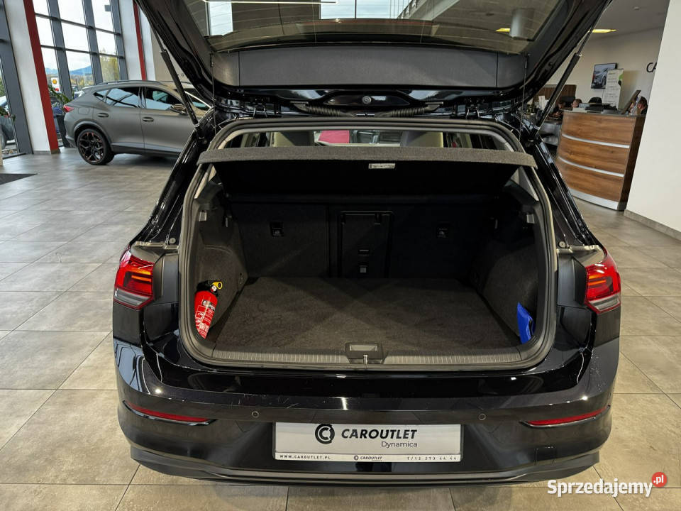 Volkswagen Golf Life 10TSI 110 M6 2022 r salon I ABS Volkswagen małopolskie Myślenice