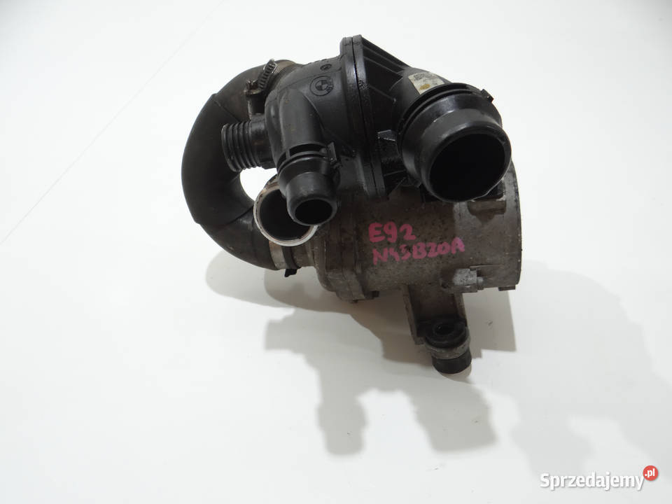 ELEKTRYCZNA POMPA WODY TERMOSTAT BMW E87 E90 E92 osobowe Strzyżewice