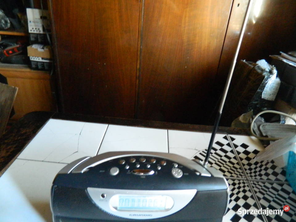 SPRZEDAM RADIO GRUNDIG Z DAB I PROGRAMATOREM łódzkie Biała sprzedam