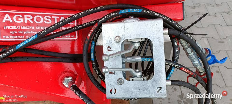 Rozsiewacz WOPROL JUNIOR II JUNIOR PLUS 600l Wola Różaniecka