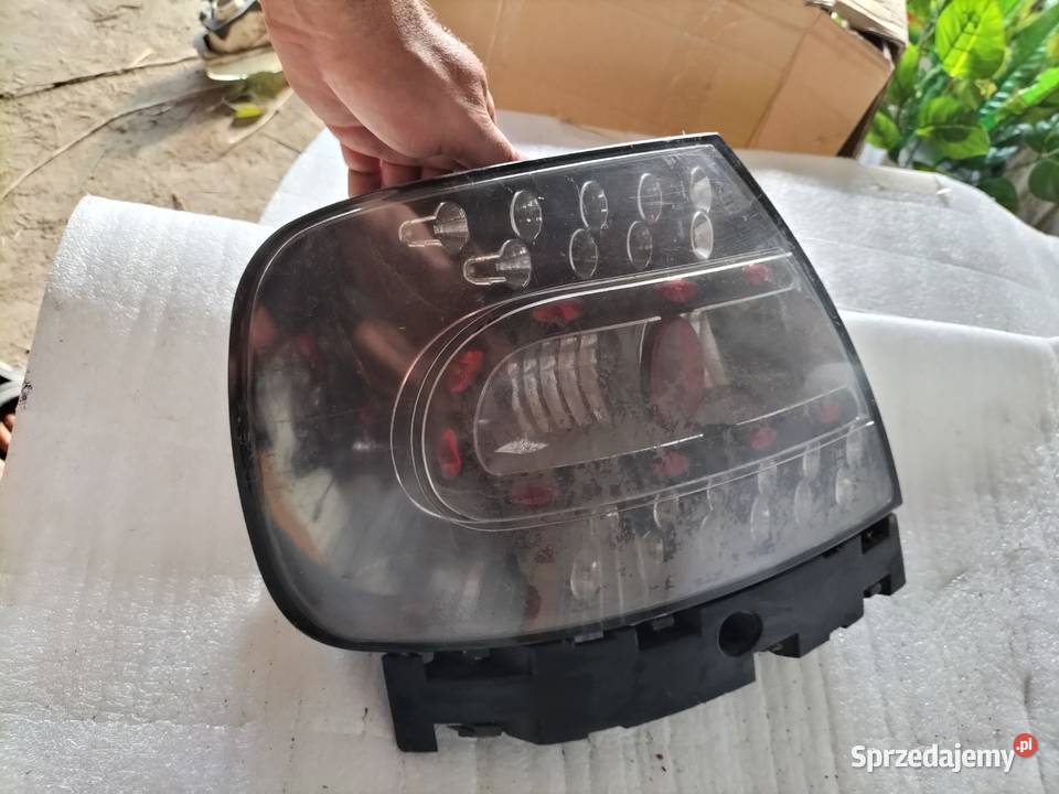 LAMPA LEWA TYLNA LEWY TYŁ AUDI A4 B5 SEDAN Kamień-Kolonia