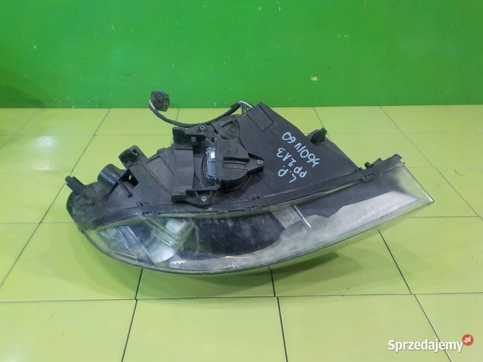 VOLVO S60 II V60 I 20 D 12r KOMBI XENON lampa osobowe Suków