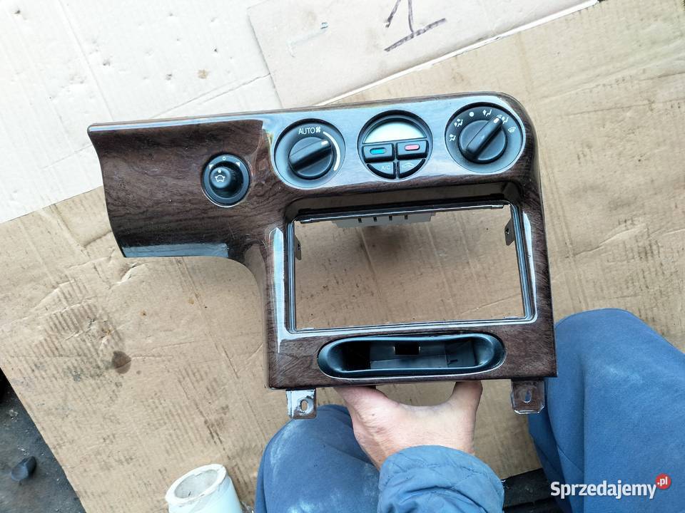 FORD MONDEO MK2 RAMKA RADIA PANEL NAWIEWU