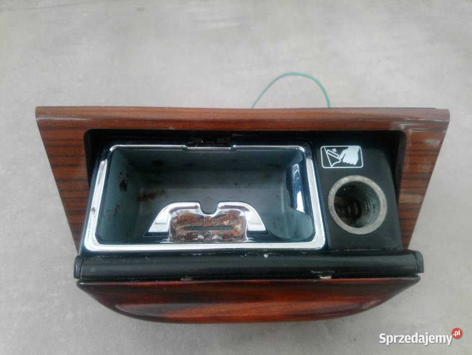 Popielniczka drewno Mercedes 124 w124 osobowe