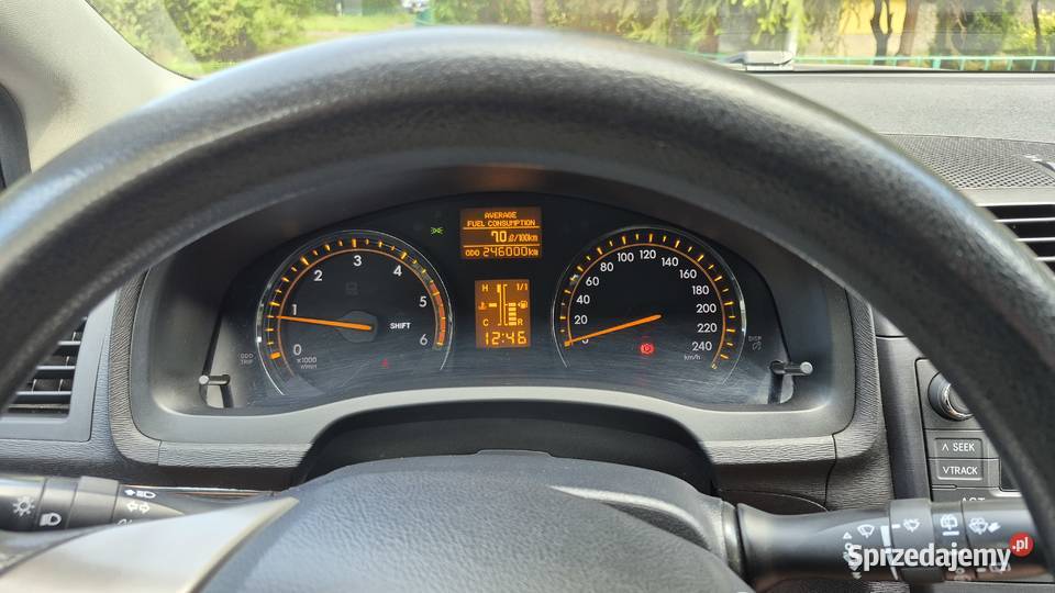 Toyota Avensis kombi 2010 salon Polska super manualna Warszawa sprzedam