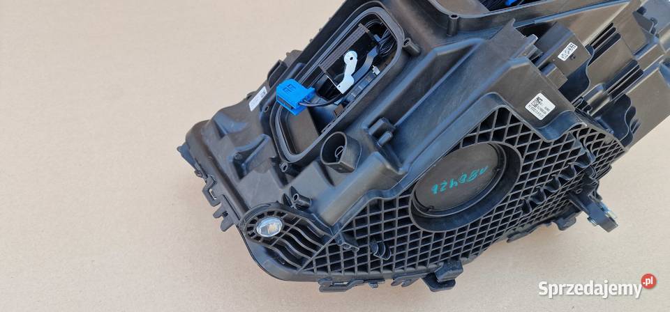 MERCEDES GLC W254 LAMPA REFLEKTOR LED DIGITAL Bieleń