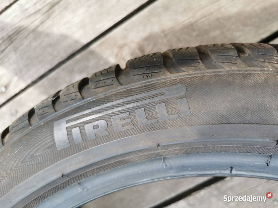 Opona zimowa 22545 R18 Pirelli Sottozero 3 Lubicz Górny