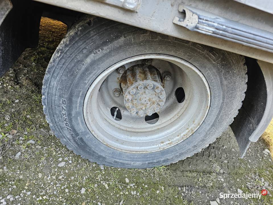 MAN LE 8220 PLANDEKA 720 m pełny VAT podkarpackie Tarnobrzeg