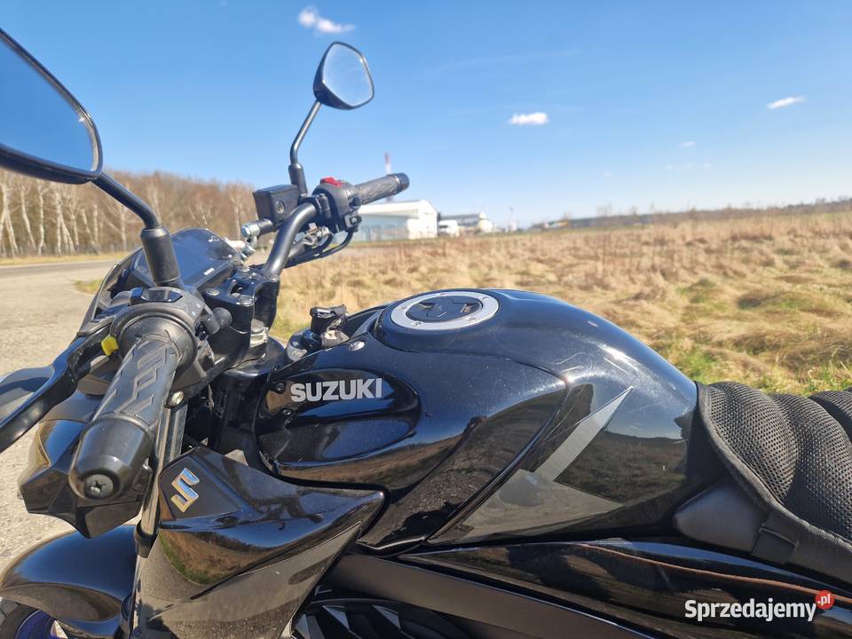Suzuki GSXS125