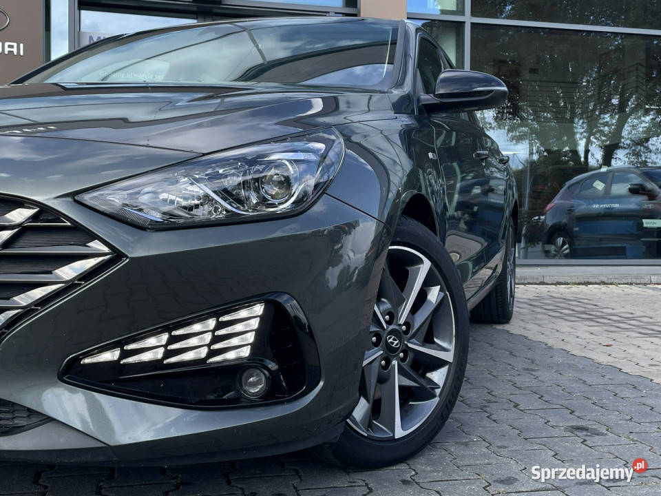 Hyundai i30 15 TGDI FASTBACK Smart 48V 7DCT