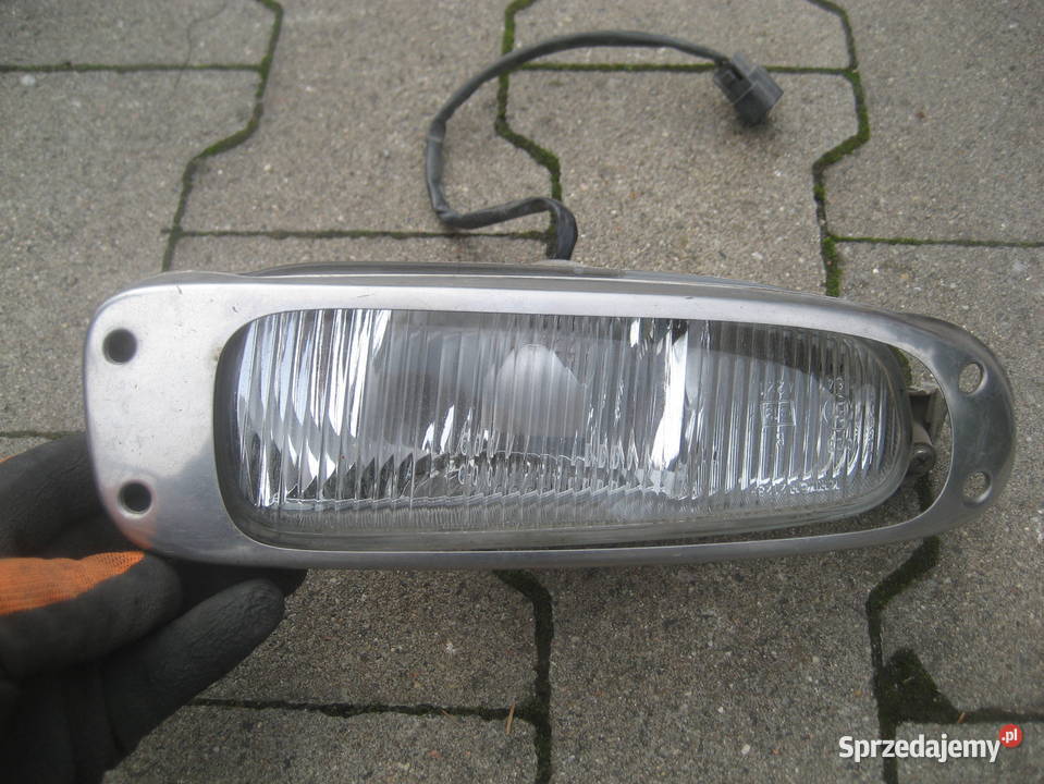 mazda ge 9295r halogen zderzaka przód prawy Lampy przeciwmgielne