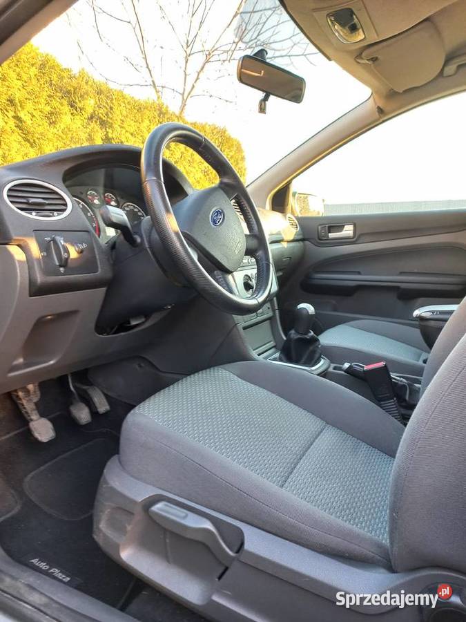 FORD FOCUS 16 MAŁY PRZEBIEG mazowieckie Warszawa sprzedam