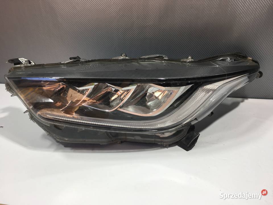 TOYOTA YARIS 4 LEWA LAMPA PRZÓD FULL LED lampy przednie Ostroróg