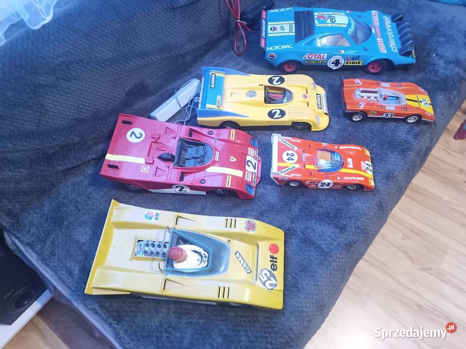 Stare zabawki samochody z lat 80 Wywłoczka