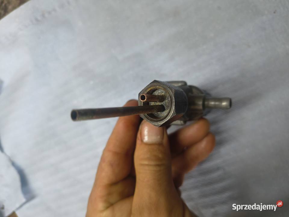 Kranik paliwa Junak M10 m07 WSK SHL